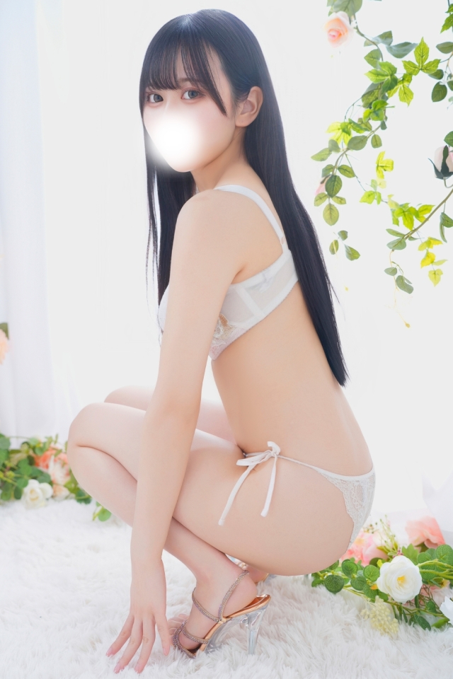 小日向 もな